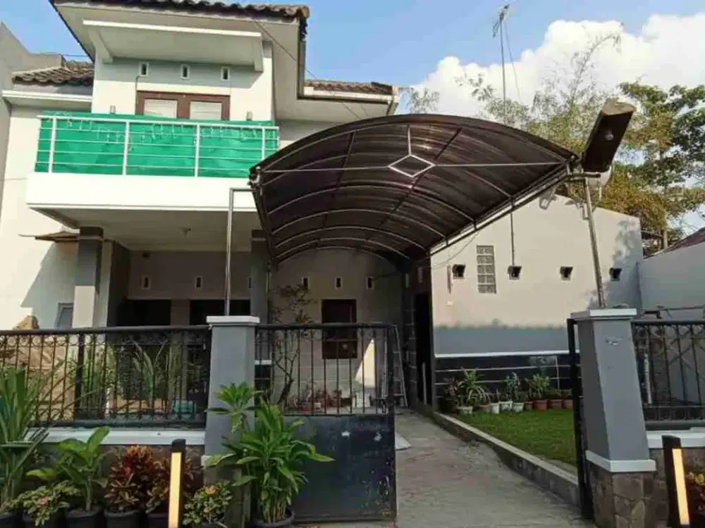 Rumah 2 Lantai Area Kampus ABM Blimbing