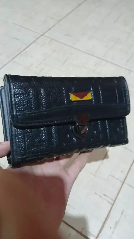 Dompet Fendi Ori