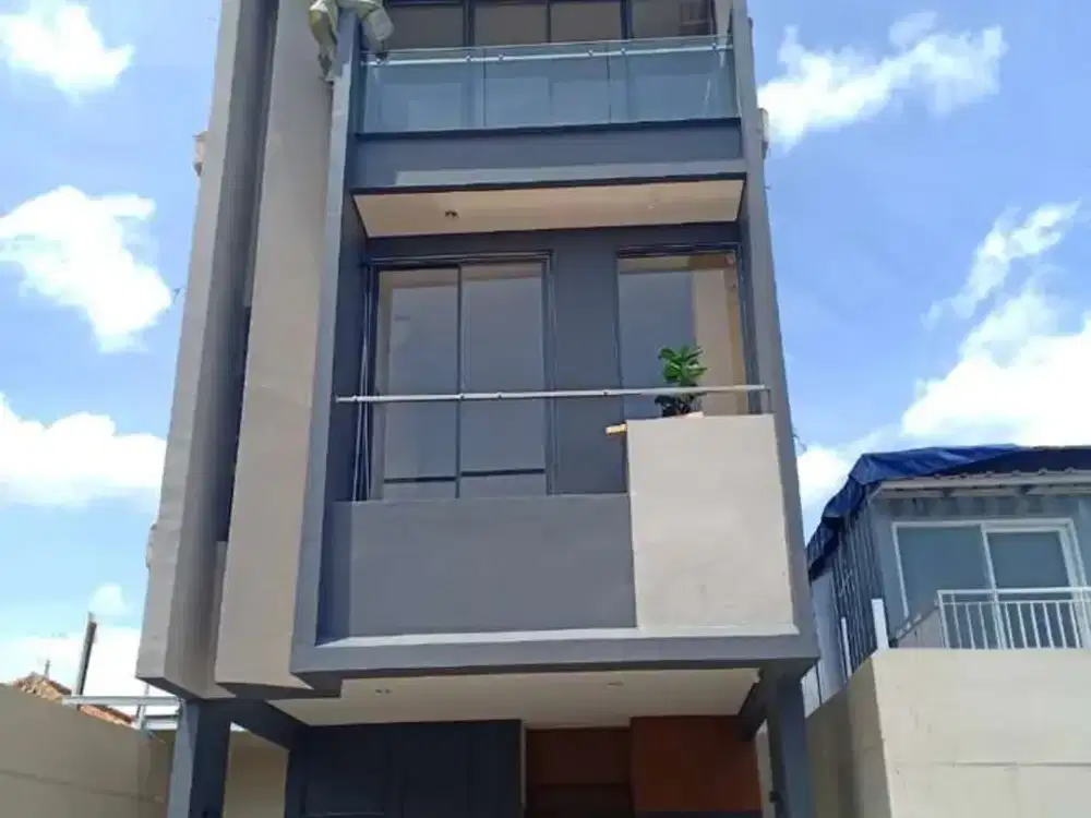 RUMAH MURAH BRAND NEW DI PERMATA HIJAU MANSION SIAP HUNI  KOLAM RENANG