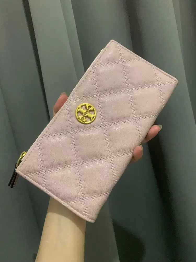 Dompet panjang lipat toryburch