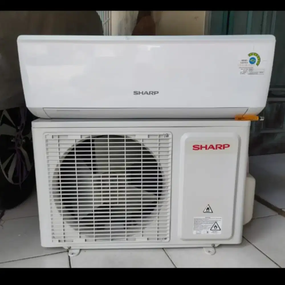 ac sharp ½pk low watt second ori dingin bergaransi