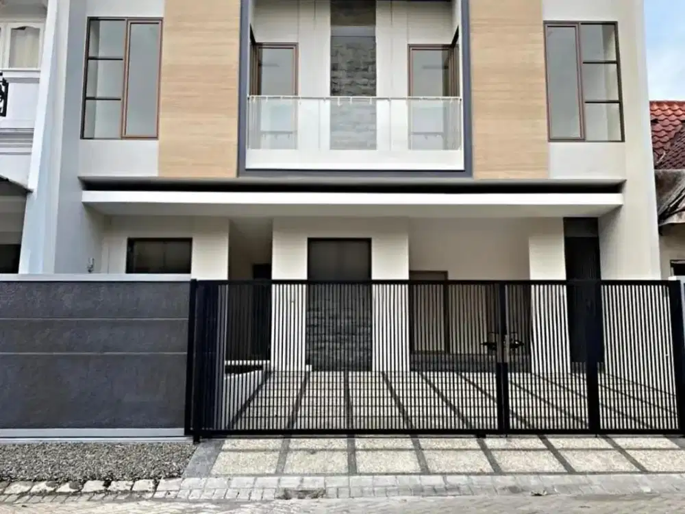 Dijual Rumah International Village Strategis Siap Huni