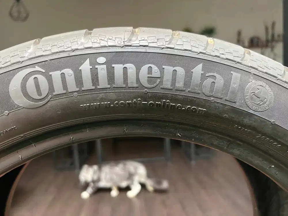 Dijual Ban Continental Conti sport contact 3 SSR  245 45 ring 18 RFT