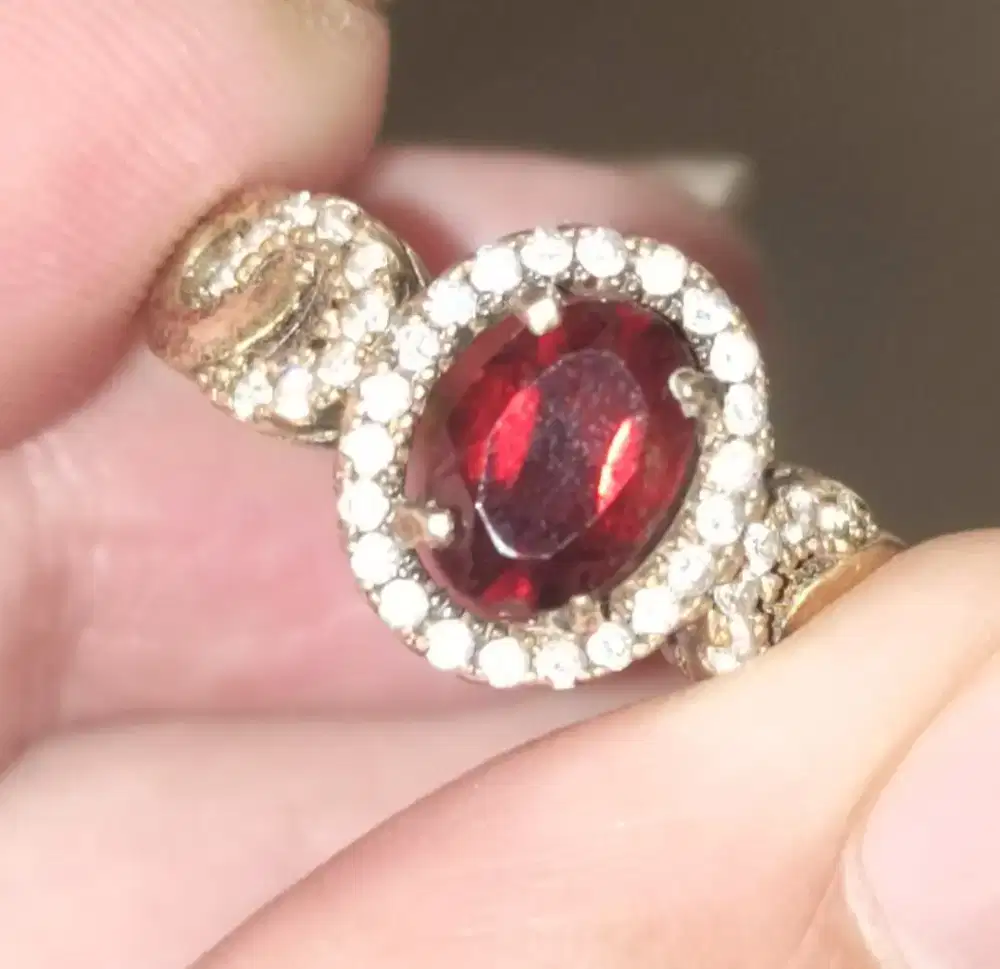 Cincin natural garnet