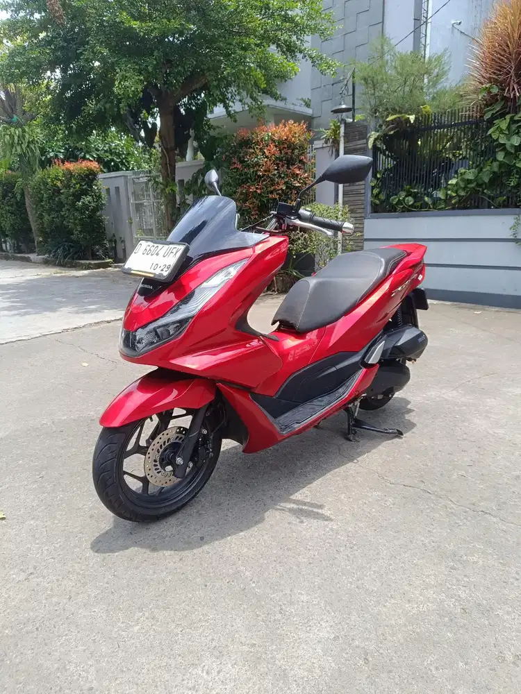 Honda PCX 160 cbs 2024 mulus seperti baru