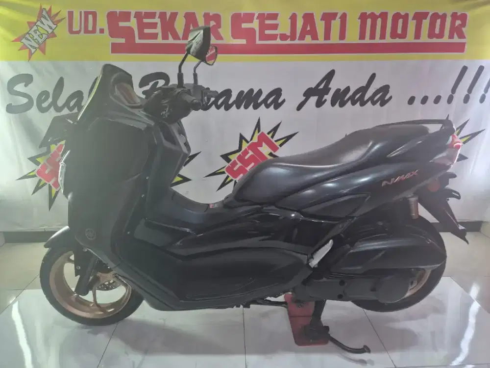 New Nmax vva bluecore keyless 2022 plat L ready