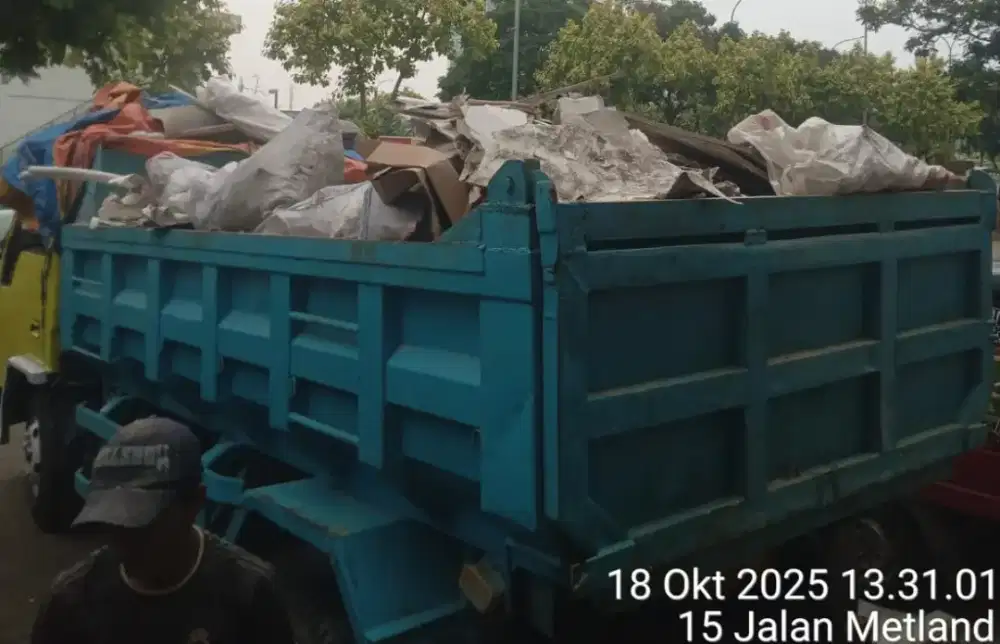 JASA PEMBUANGAN LIMBAH PROYEK