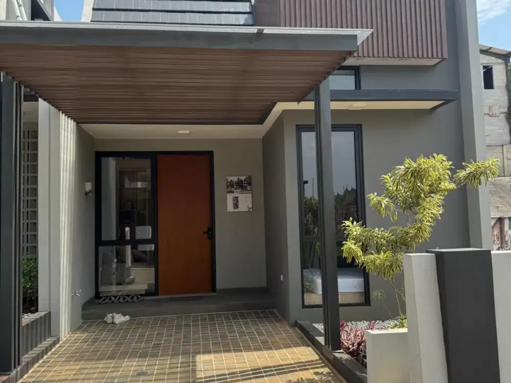 Rumah Baru Siap Huni dalama Cluster hanya 12 Menit ke Stasiun KRL BSD City
