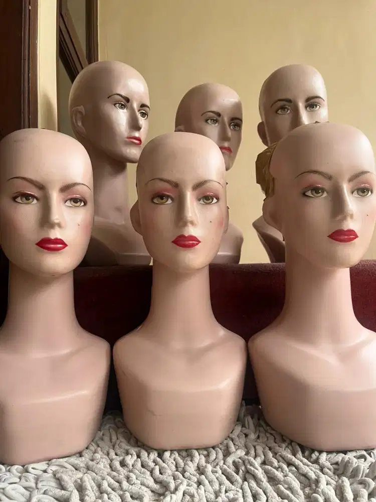 patung kepala wanita / display hijab / display topi