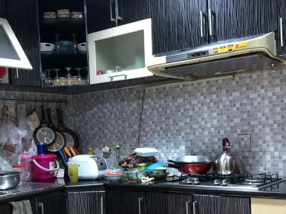 Dijual Rumah siap Huni 2 lantai bebas banjir di golden palm