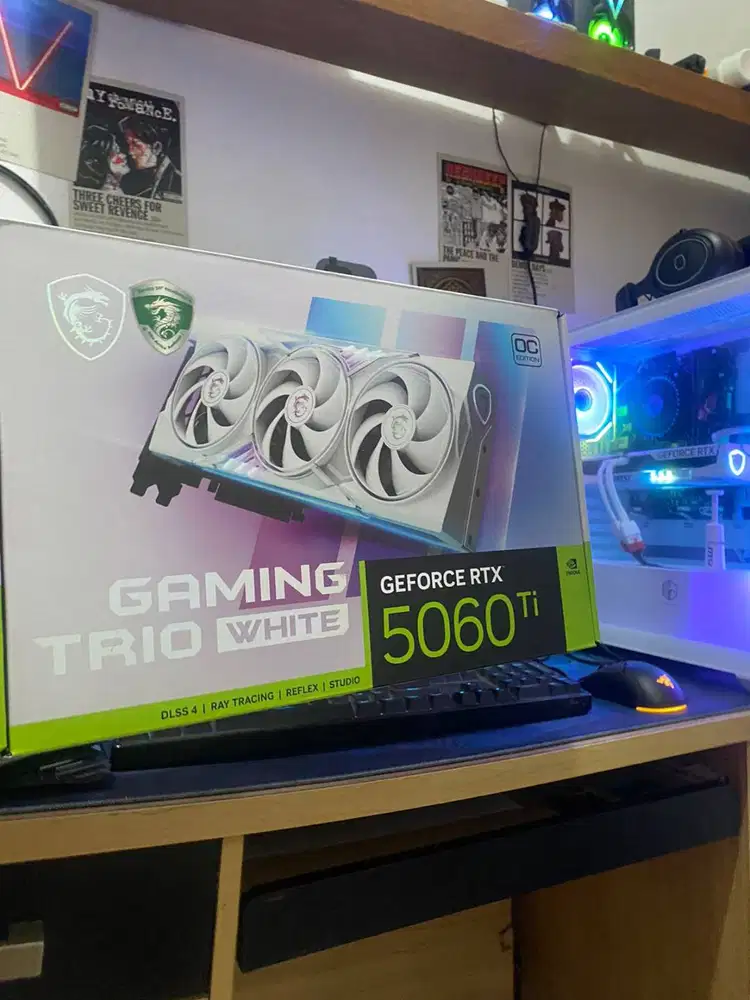 VGA NVIDIA GeForce MSI RTX 5060 Ti 16GB GDDR7 Gaming TRIO OC White