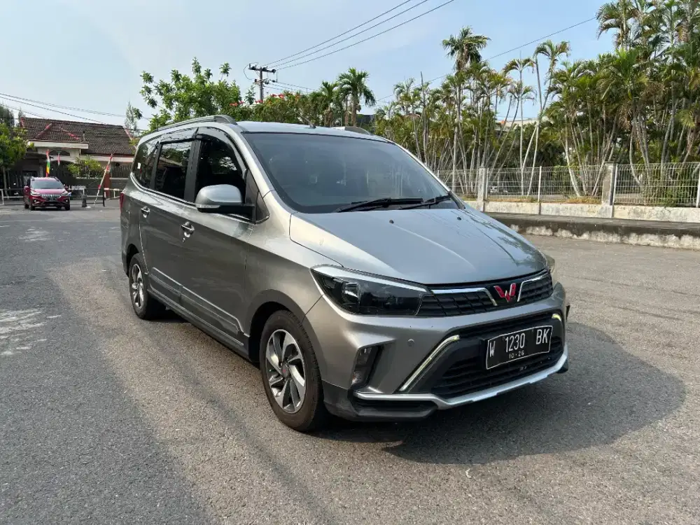 Wuling Confero S 1.5 MT 2021