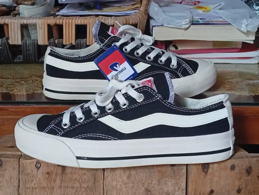 Sepatu Ventela 39 s/d 43