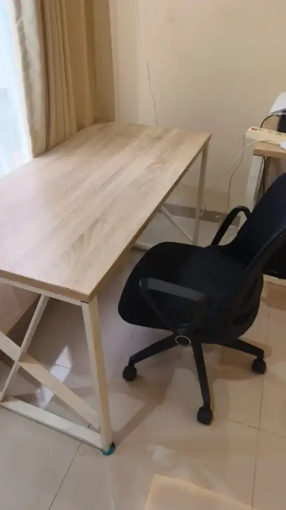 Kursi Meja kantor