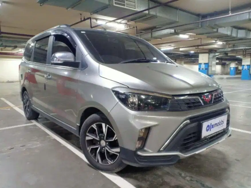 DP RENDAH Wuling Confero S 1.5 C Bensin-MT 2022 WIJ B