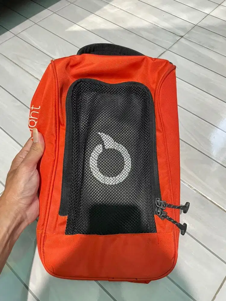 Tas buat sepatu futsal atau sepakbola