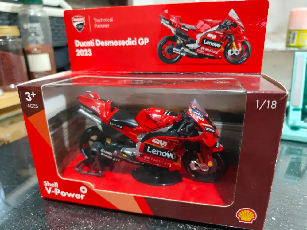 Diecast Ducati Shell(Box Utuh mulus)
