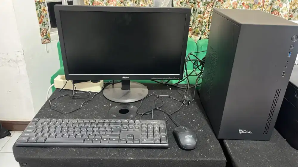 Komputer Kantor Desain Grafis