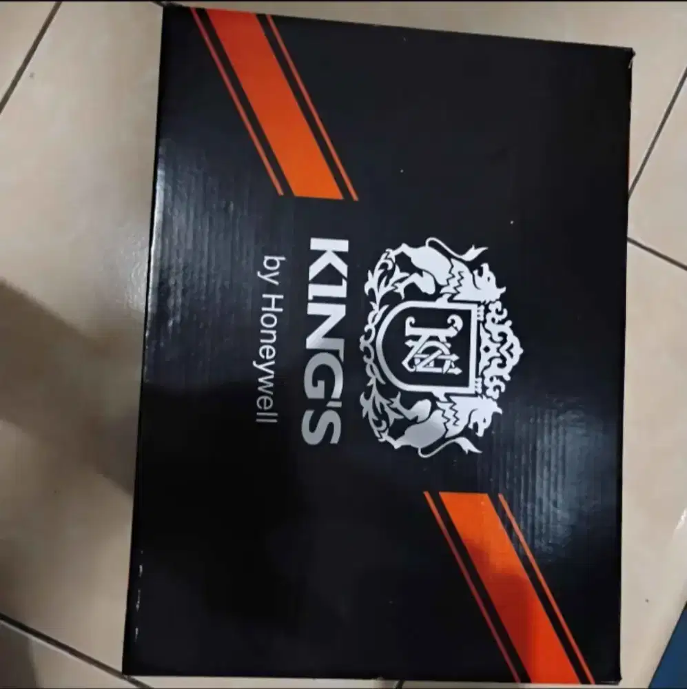 sepatu safety kings  uk42