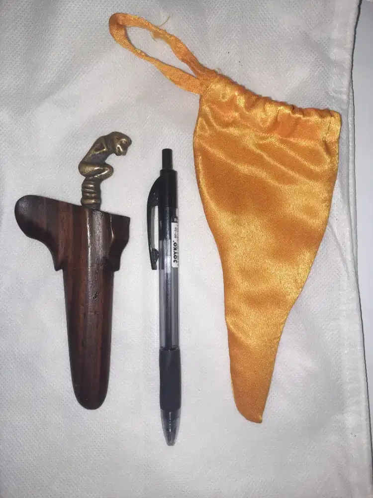 Pusaka besi kuning peninggalan