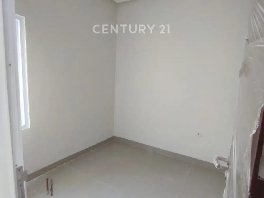 Rumah Tinggal Dalam Cluster Di Perumahan Cut Mutia Kirana Bekasi