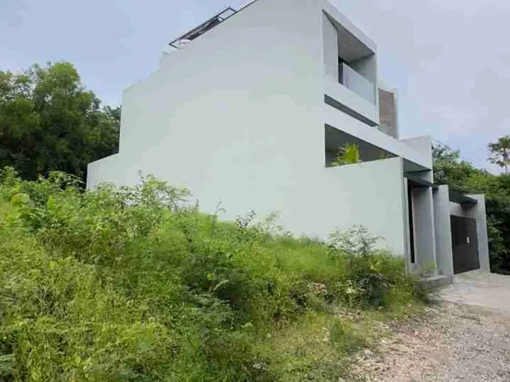 Jual Tanah Luas 197m² Lokasi Depan Airis Pecatu Zona Kuning area Investasi Strategis