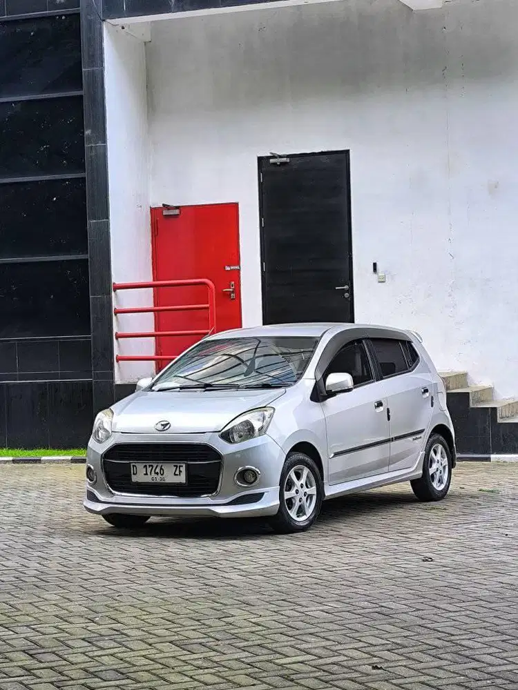 LOW KM // DAIHATSU AYLA X ELEGANT 1.0 MT 2015 NIK 2014 ORIGINAL