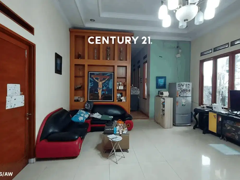 DIJUAL RUMAH LUAS NYAMAN DAN ASRI SIAP HUNI JL.SULAKSANA BANDUNG