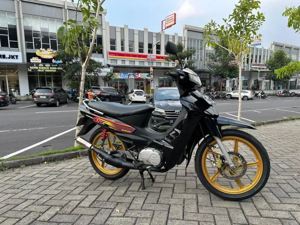 Suzuki Tornado GS