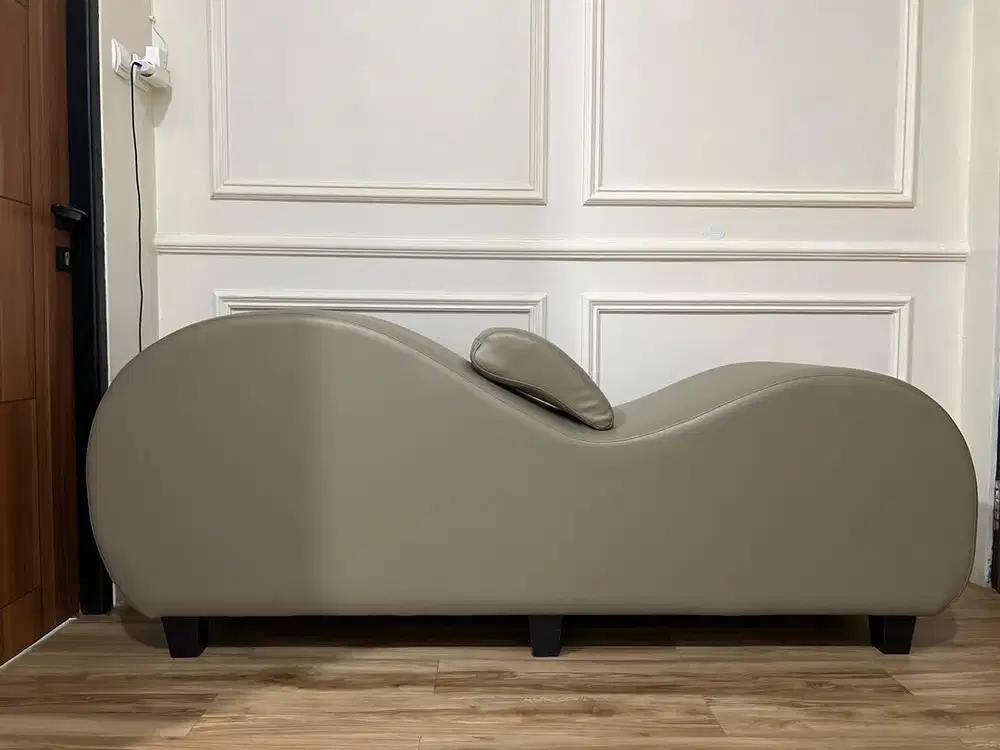 soffa kamasutra ( soffa bercinta )