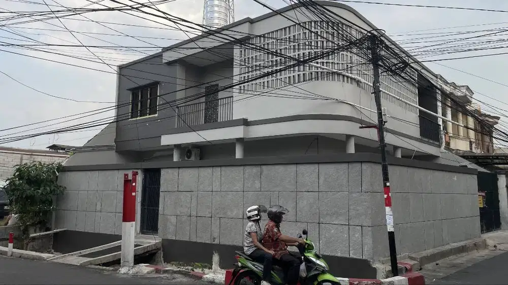 Dijual Rumah Utan Kayu, Lokasi Strategis