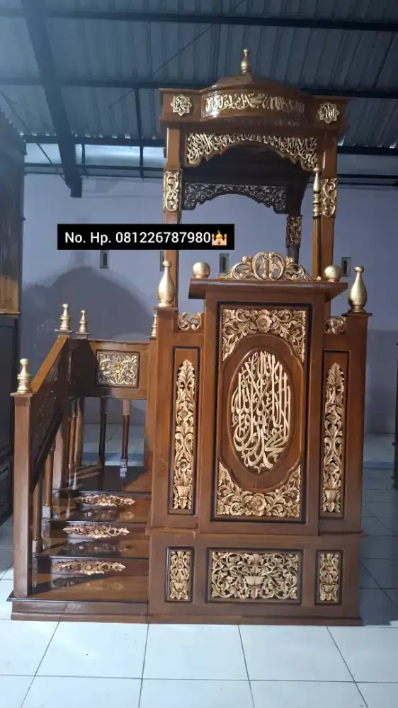 Mimbar masjid khutbah tangga jumbo