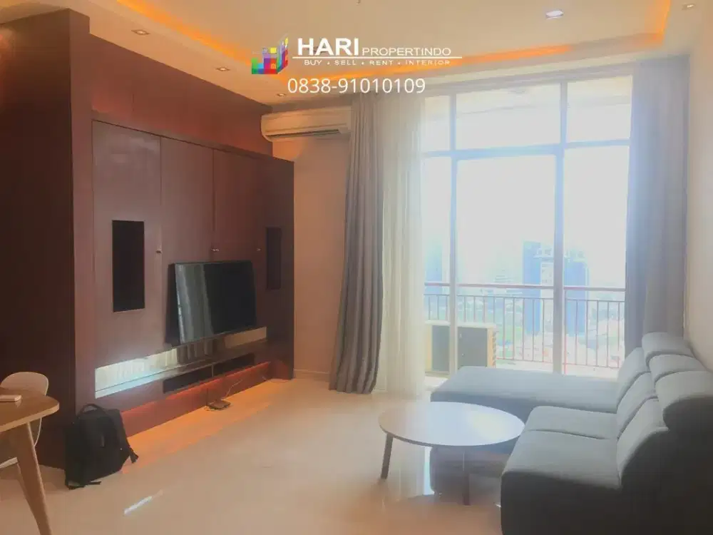 FOR RENT Apartment Senayan Residence 3BR - Private Lift, Close to Senayan City Railway station Palmerah /MRT/Busway
