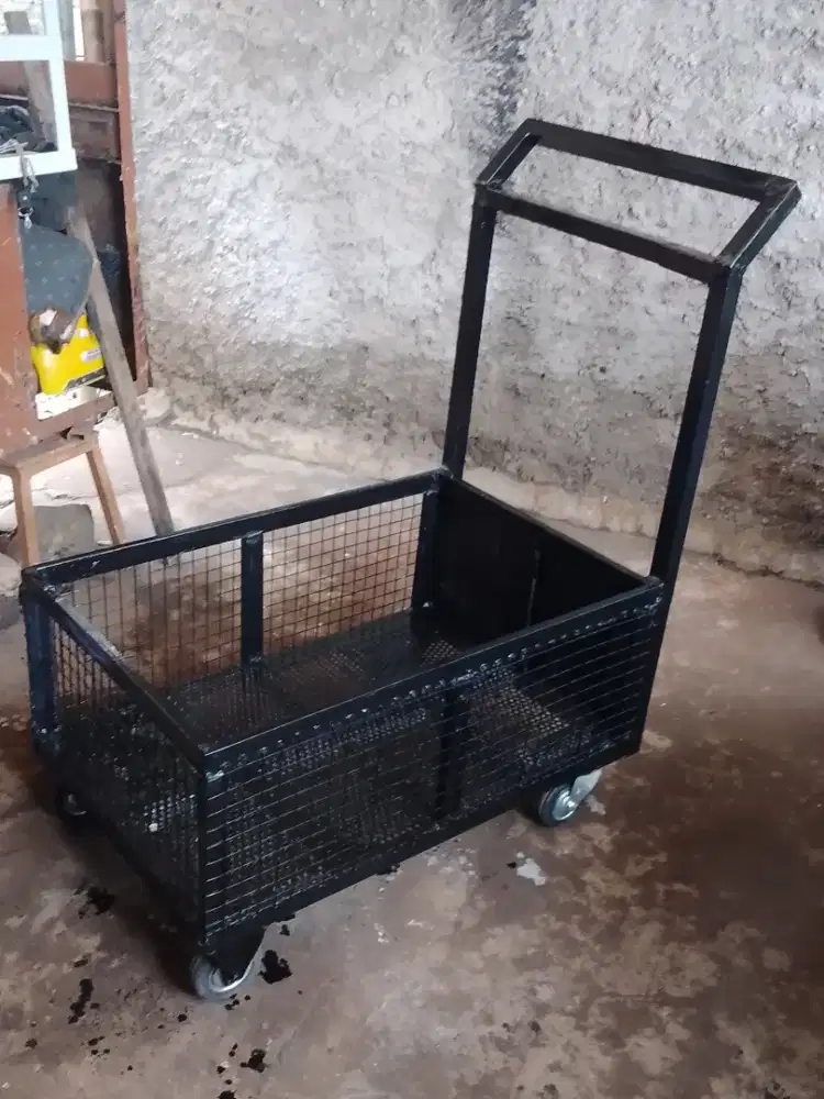 Troli castor loadingdock