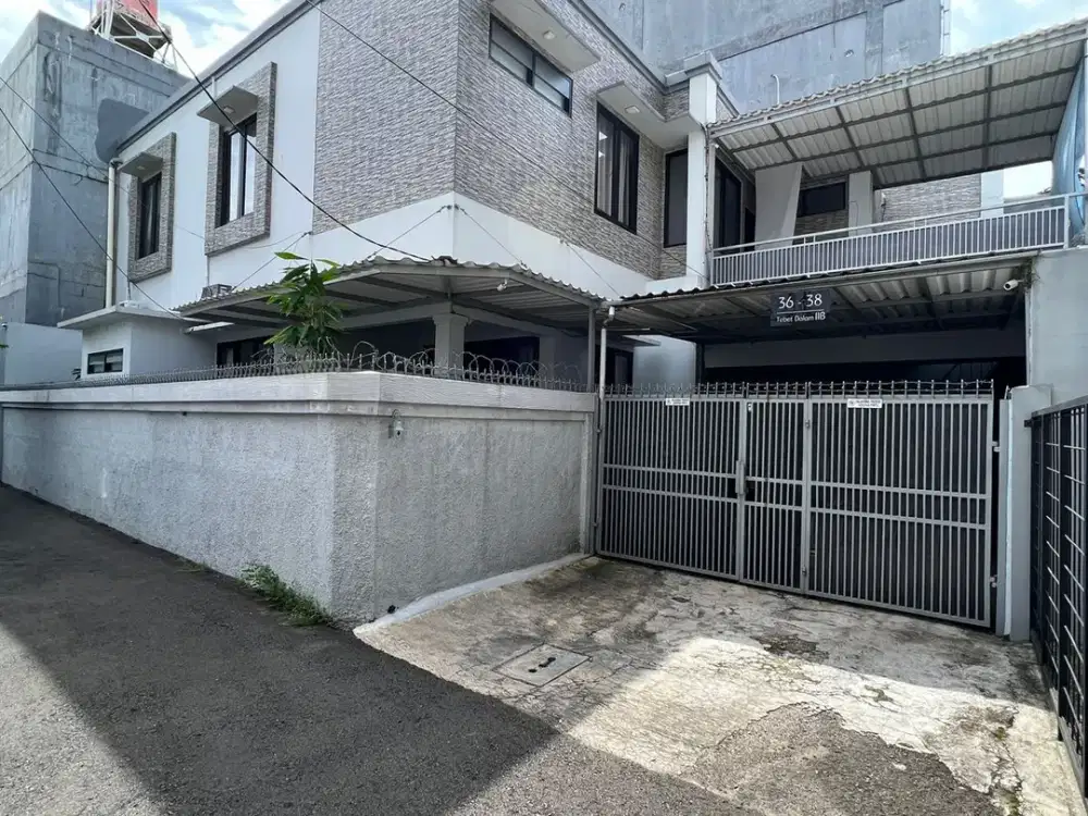 RUMAH MEWAH SIAP HUNI DI TEBET JAKARTA SELATAN