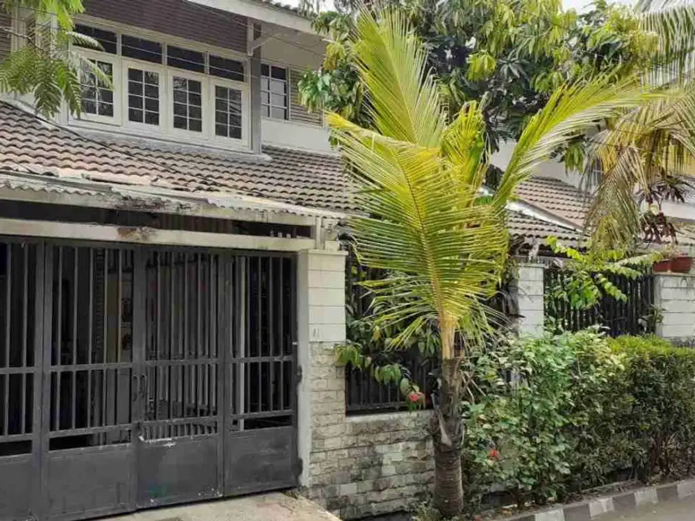 Rumah Lama Minimalis belakang Griya Arcamanik Endah Antapani