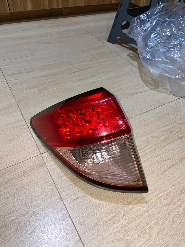 Stop lamp lampu belakang HRV Kiri ORIGINAL tinggal beli mika di shopee