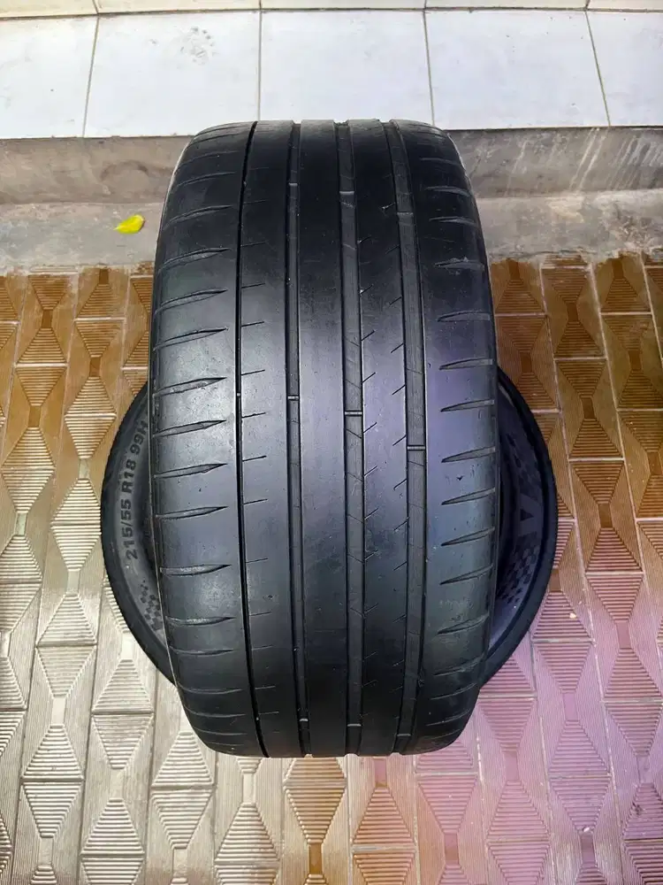 Ban Michelin Pilot Sport 4S 235 40 r19 1Pcs