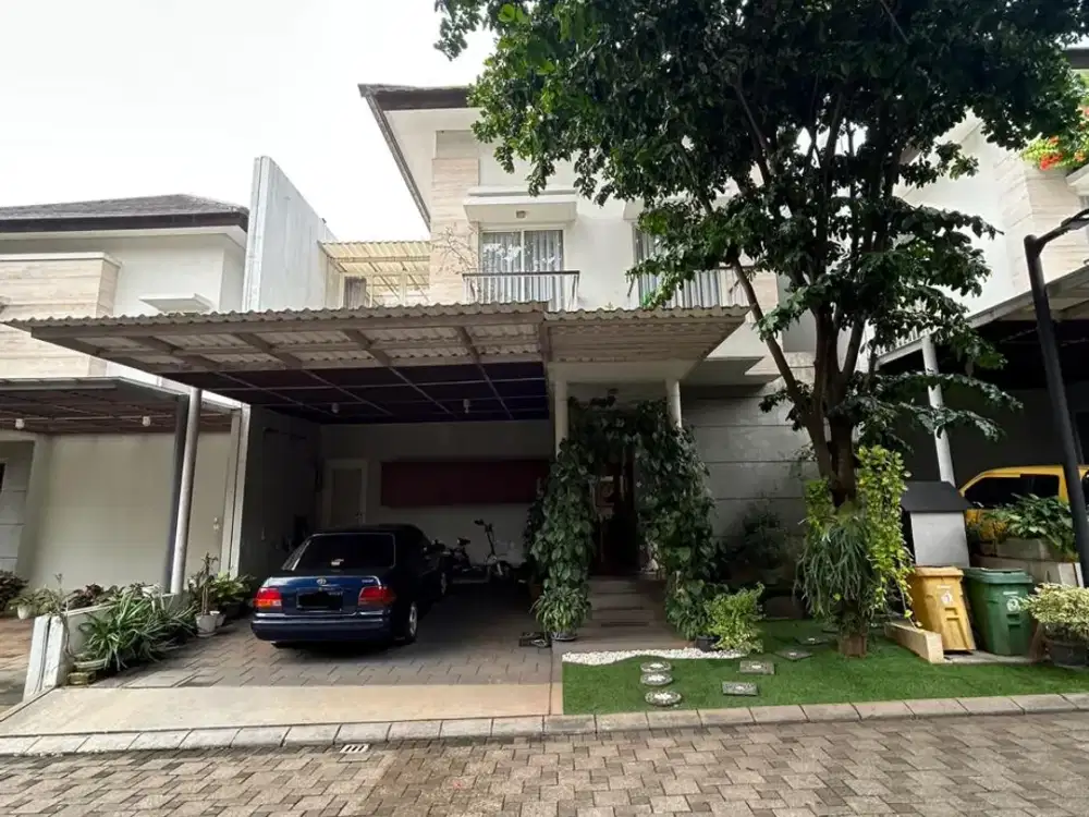 DIJUAL RUMAH DI SERENIA HILLS CLUSTER ULTIMATE JAKARTA SELATAN