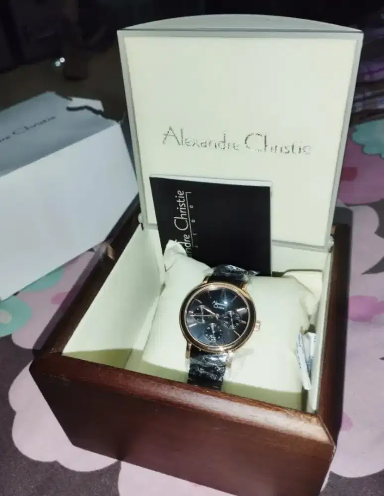 Jam tangan branded preloved Alexandre christie