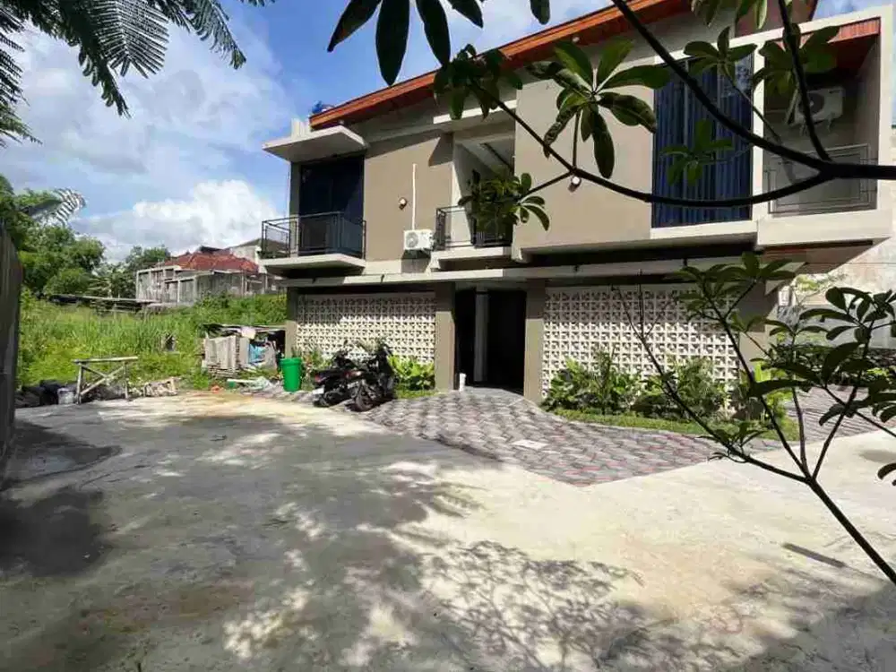 Jual kost eksklusif 19 kmrn mewah full furnished di Selatan kampus UII Yogyakarta