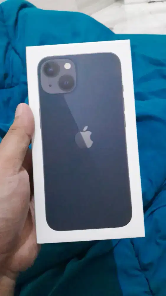 iPhone 13 128 black