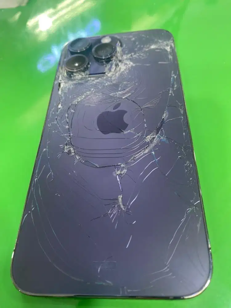 Lcd iphone 15 Plus original (ibox) copotan bergaransi FREE pasang