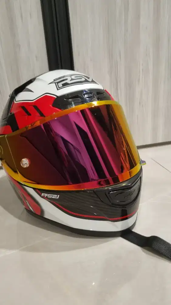 HELM RSV FULL FACE LIKE NEW!