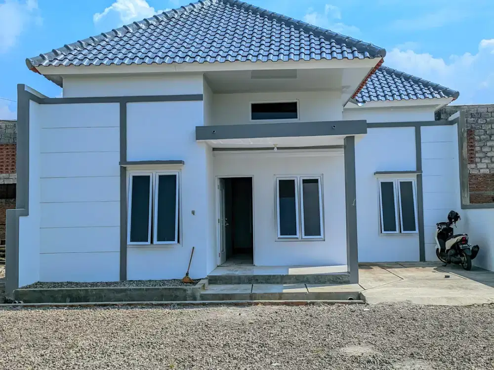 dengan desain mewah rumah moderen di daerah sumber sertifikat shm