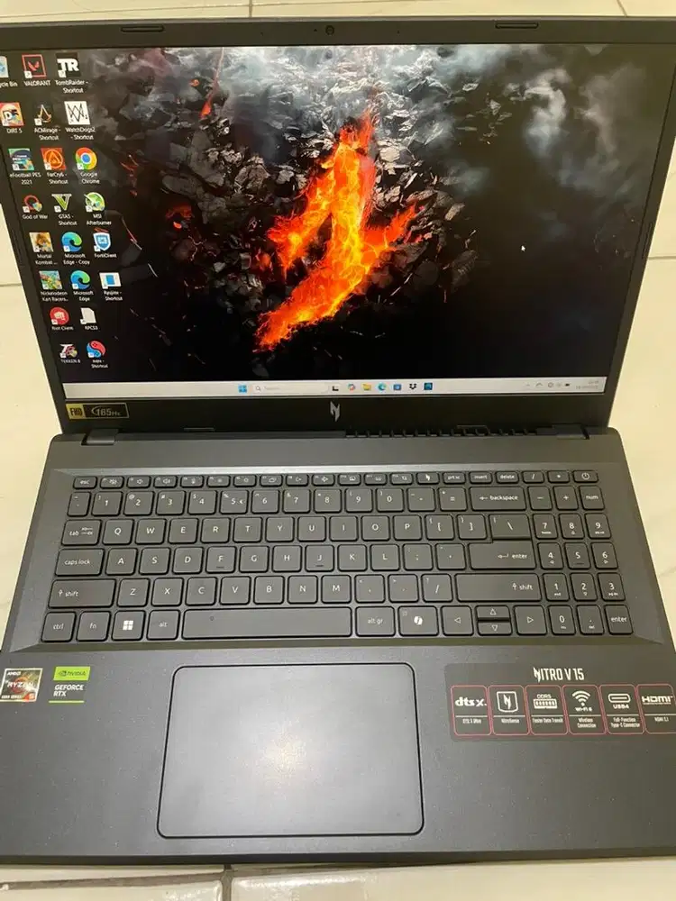 Acer Nitro V15 | 16GB/1.5TB | RTX 3050 6GB GDDR6 | Garansi Resmi On