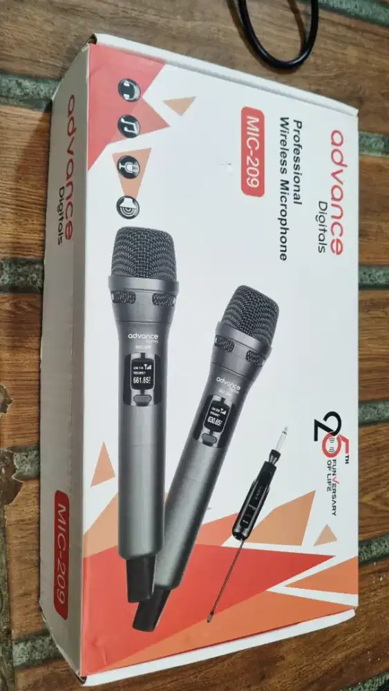 Mic wireless advance 209