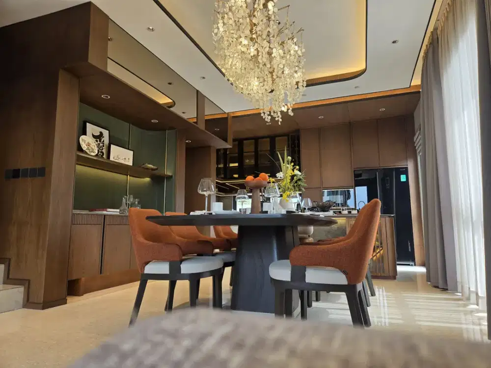 DIJUAL RUMAH 3 LANTAI DI BSD CITY MEWAH ELYON BY EONNA PROMO FREE DP