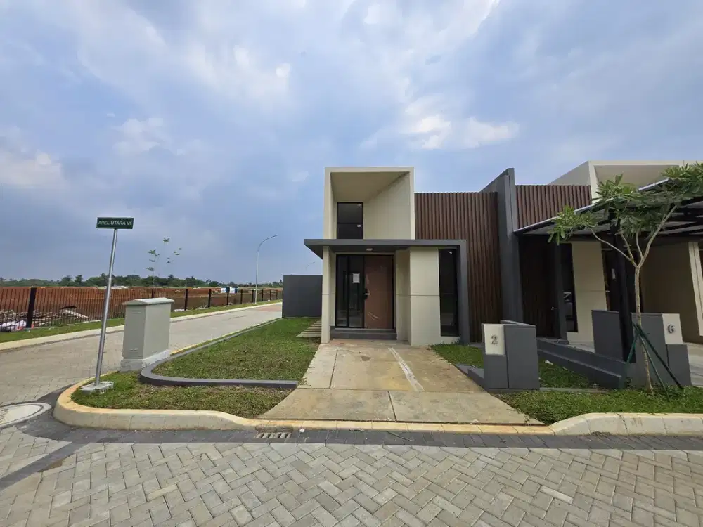 HANYA 5 MENIT DARI TOL LEGOK DAN STASIUN RUMAH 1 LANTAI DI BSD CITY