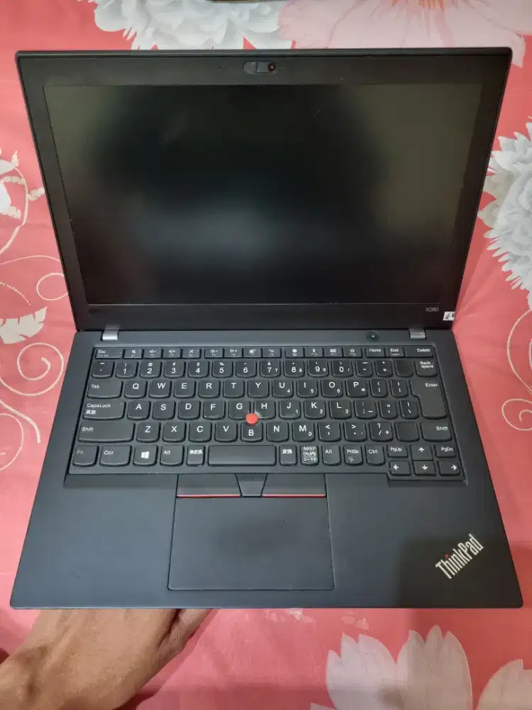 Laptop Thinkpad X280 Core i3 Gen 8 Ram 4 GB SSD 256 GB Backlight